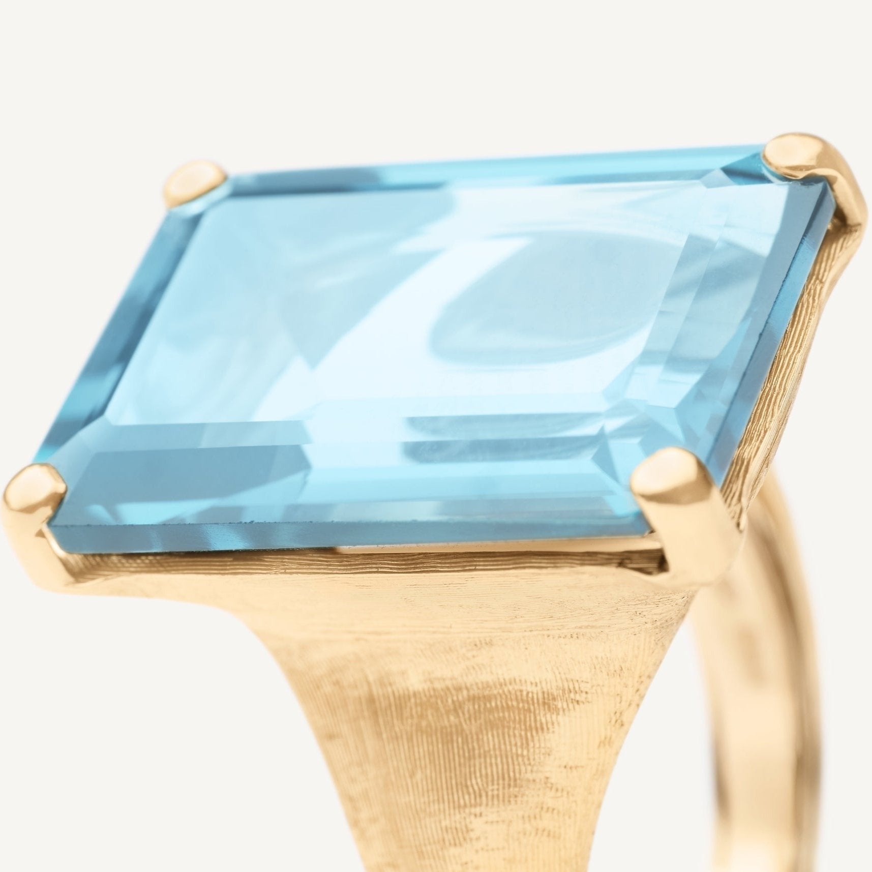 18K Yellow Gold Sky Topaz Cocktail Ring
