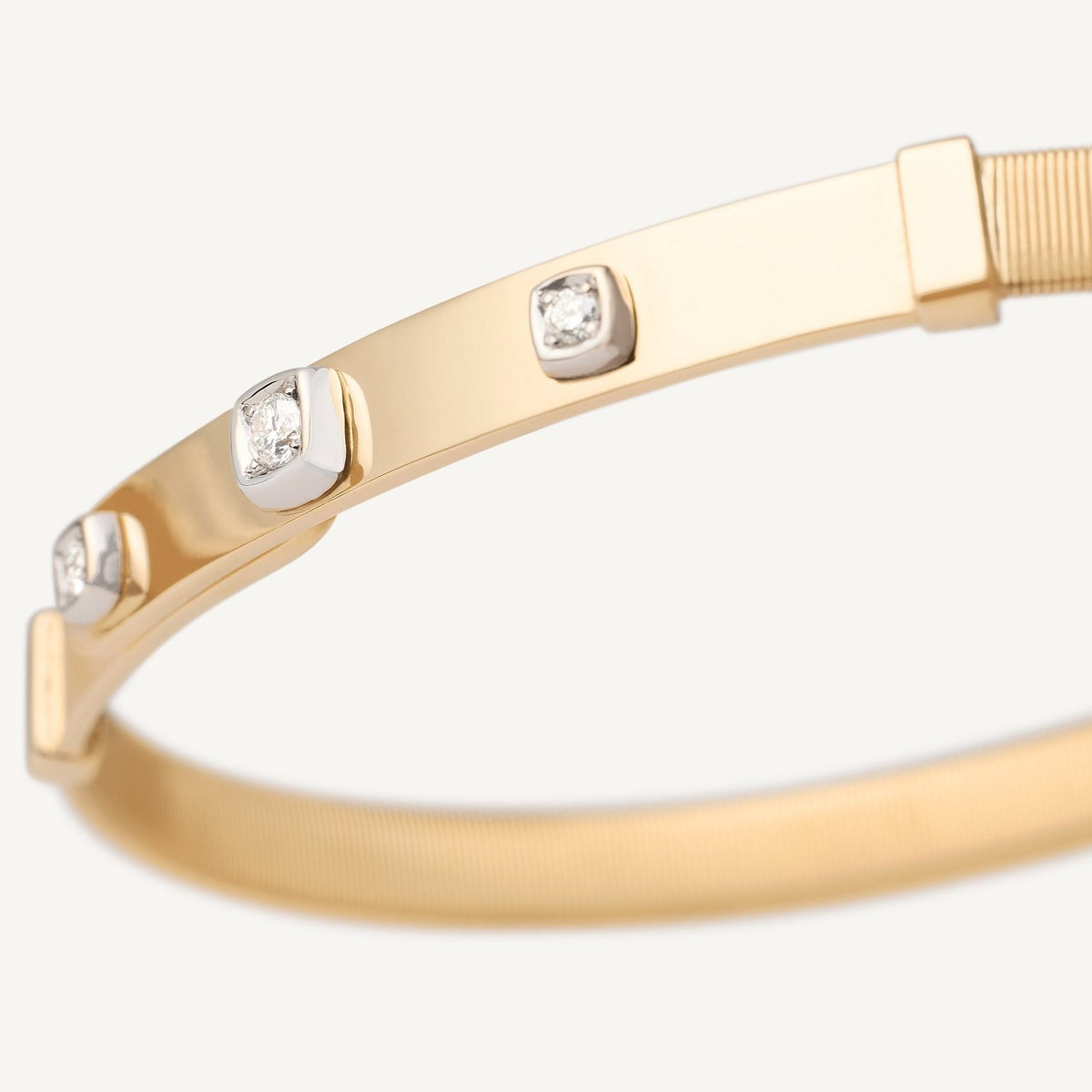 Marco Bicego Masai 18k Gold and Diamonds Thin Bangle Bracelet